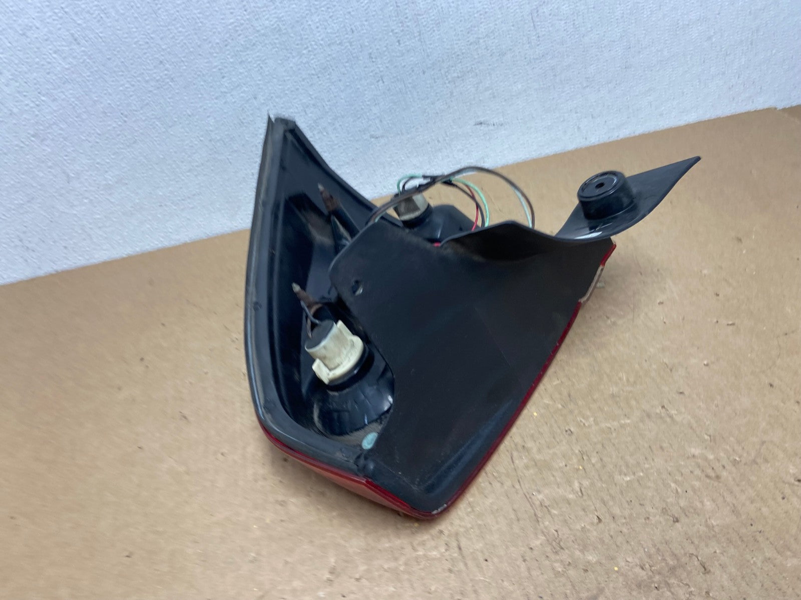 2004 2007 Chevrolet Malibu Hatchback Left Driver LH Side Tail Light AC1315 LK6