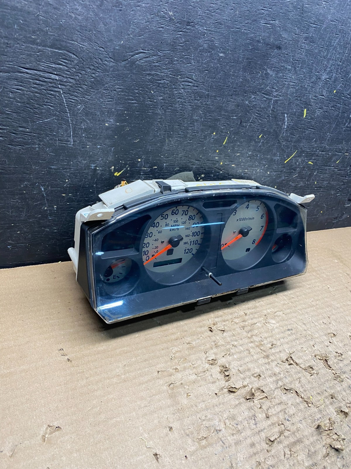 2001 to 2003 Nissan Pathfinder Speedometer Cluster Gauge OEM S9072 PS1