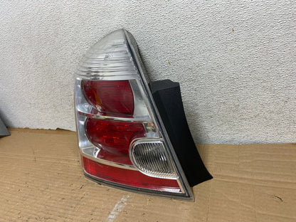 2007 to 2012 Nissan Sentra Left Driver LH Side Tail Light AG9075 LK2