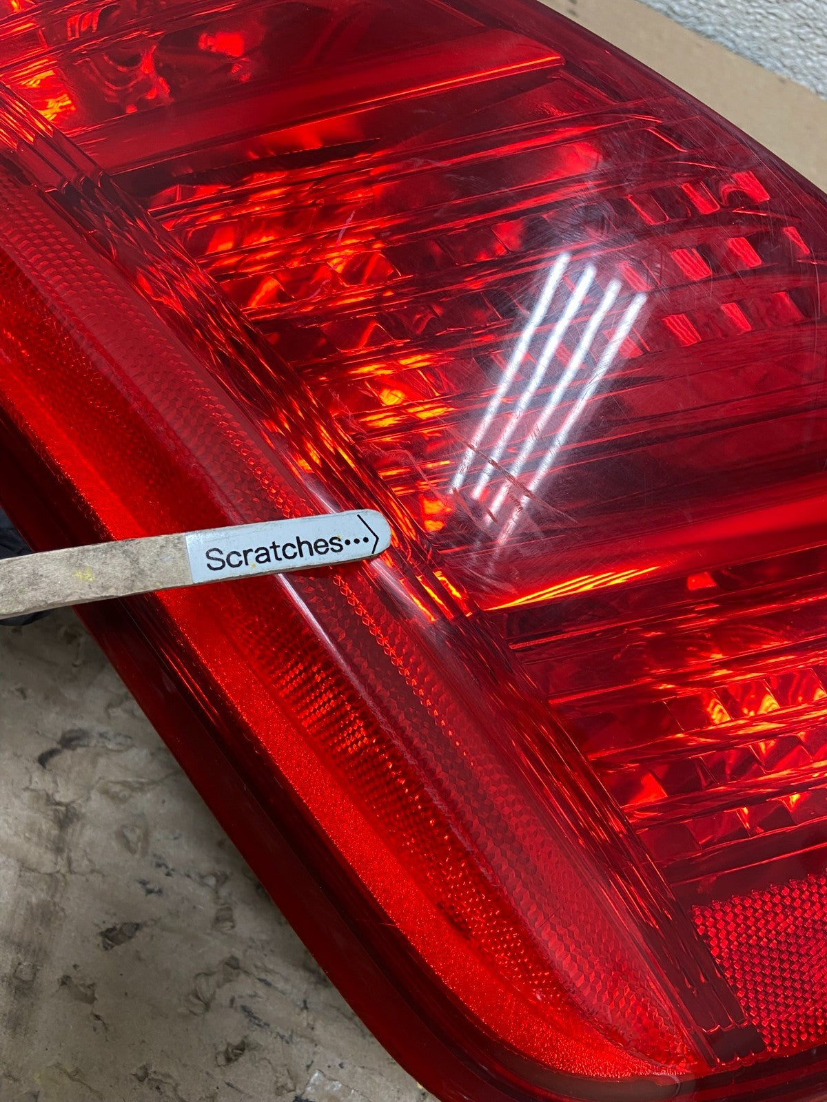 2003 2004 2005 Nissan Murano Left Driver Lh Side Tail Light Oem AA9775 LK3
