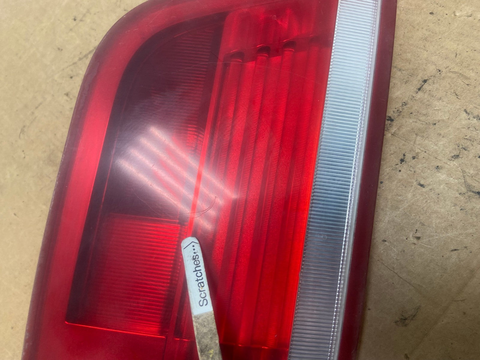 2007 to 2010 Bmw X5 E70 Right Passenger Rh Side Inner Tail Light AD5199 LK3