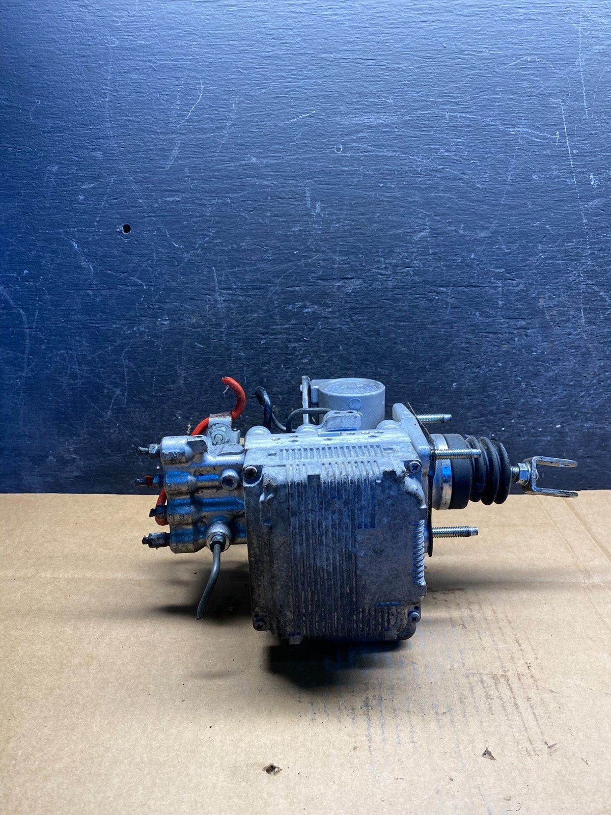 2010 - 2015 Toyota Prius ABS Brake Pump Anti Lock Module AI9982 DW5