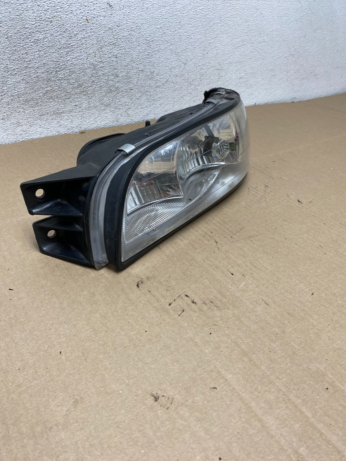 1997 to 1999 Buick Lesabre Left Driver Side Halogen Headlight AG7902 DW1