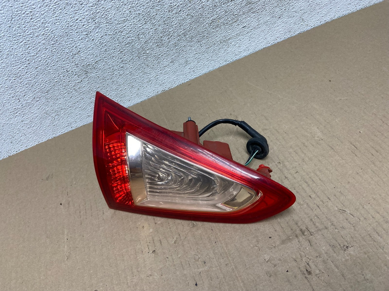 2008-2012 Infiniti Ex35 Inner Left Driver LH Side Tail Light AF5814 DW1