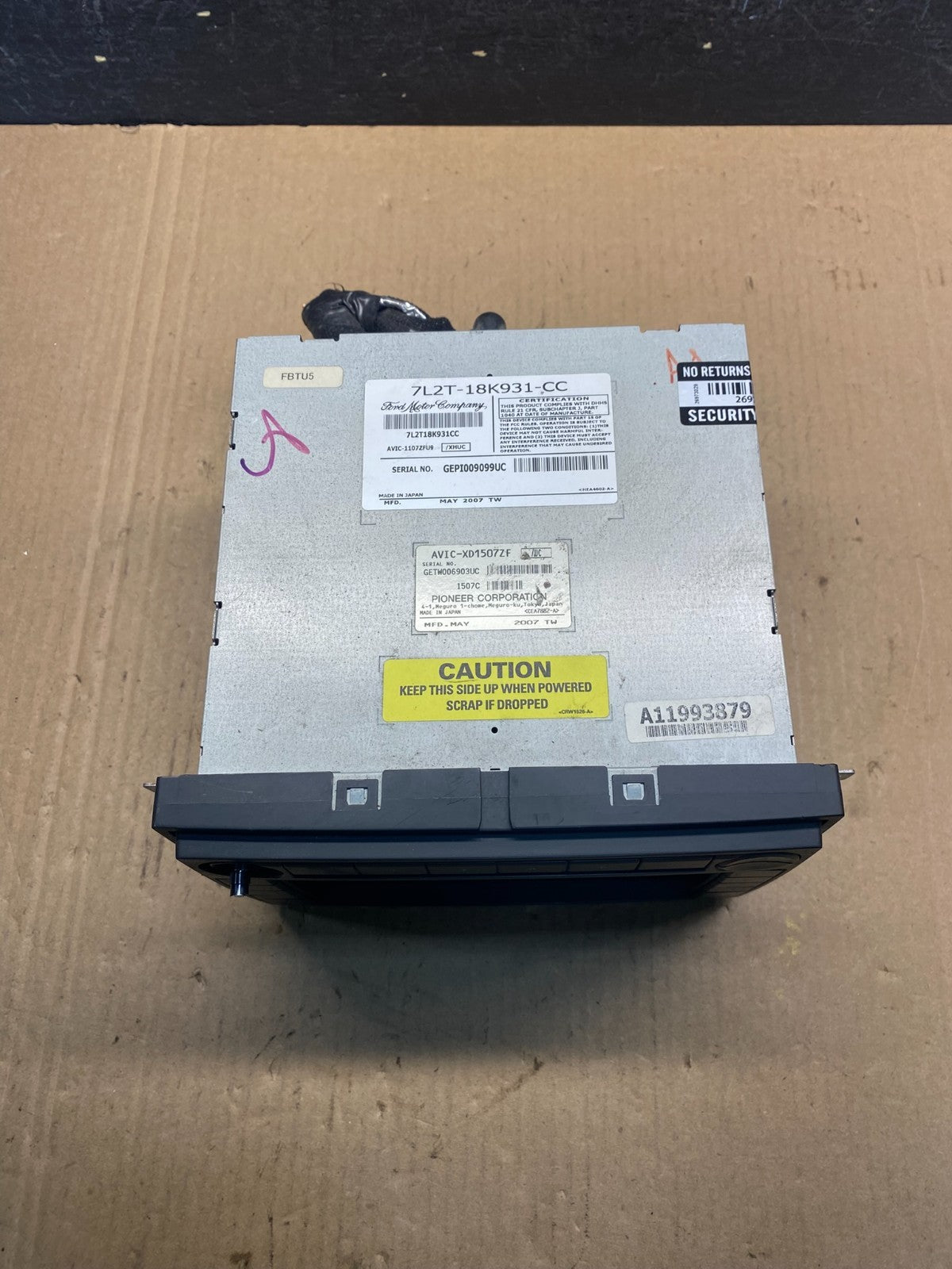 2006 - 2008 Ford Expedition Explorer Radio CD Player AM/FM AE6378 DW3