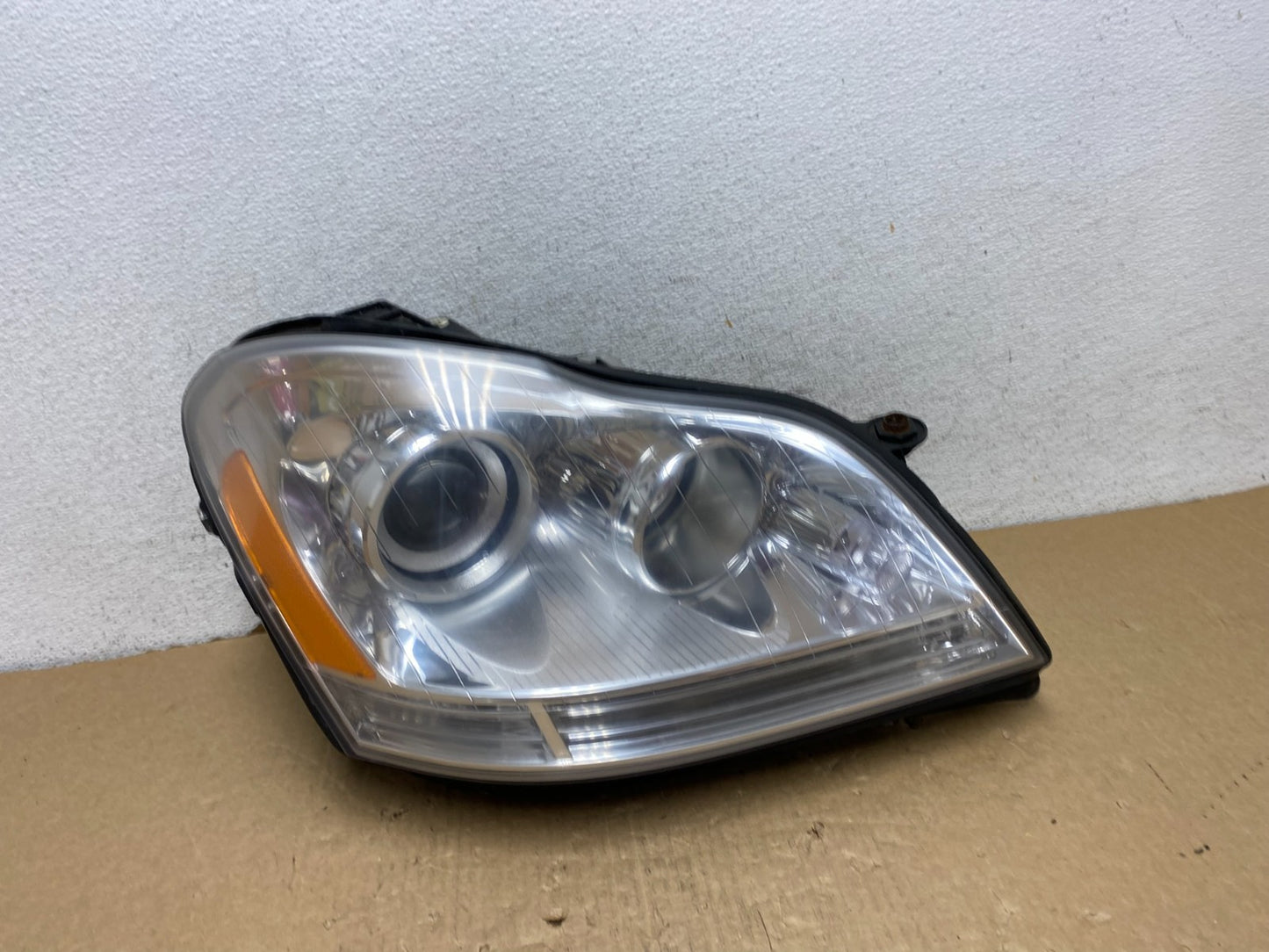 2007 to 2009 Mercedes GL-Class GL450 Right Passenger Headlight TYC AF7389 DW0