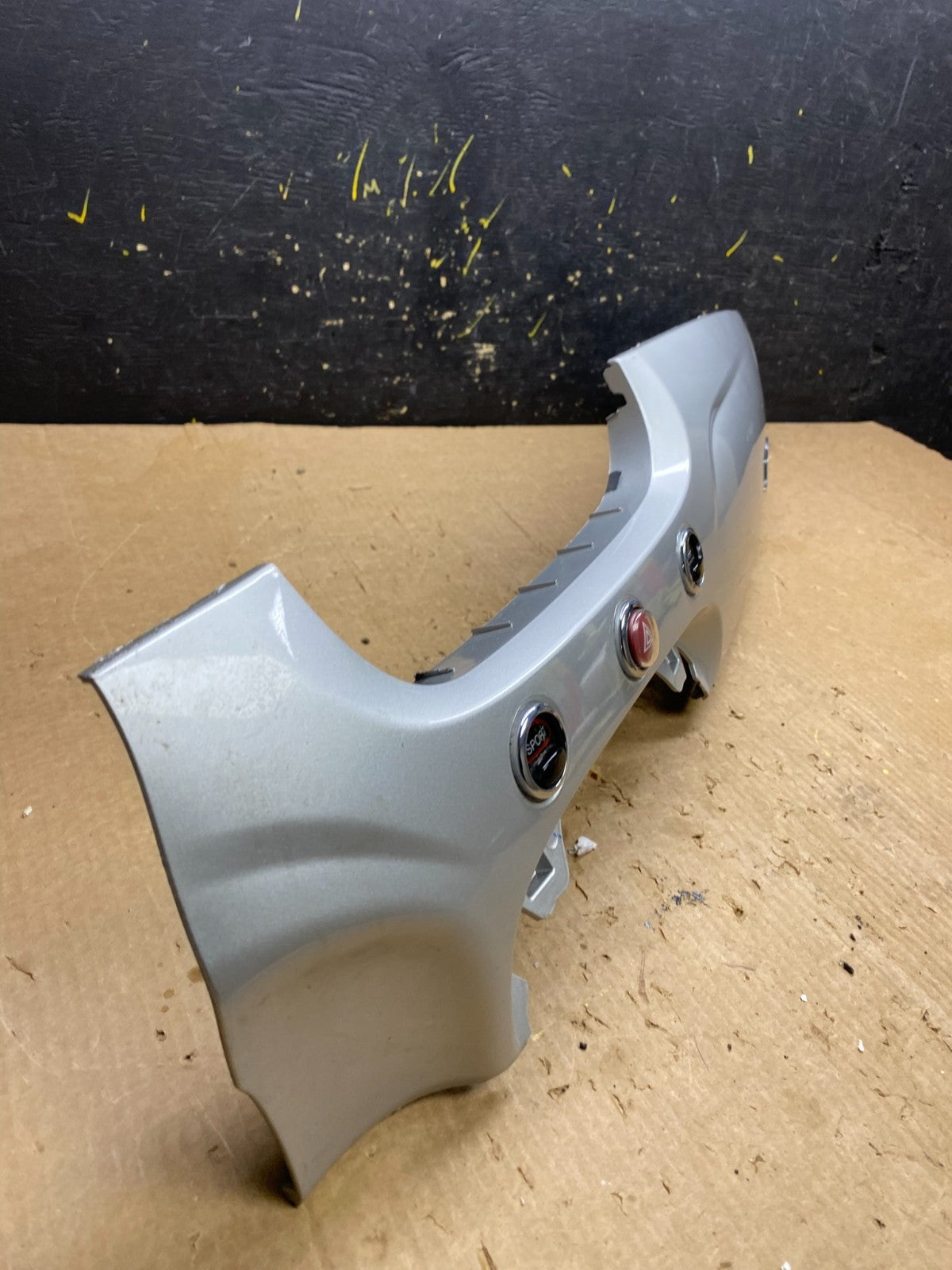 2012 to 2019 Fiat 500 Front Center Dashboard Vent Trim Bezel Blue Z4334 DG1