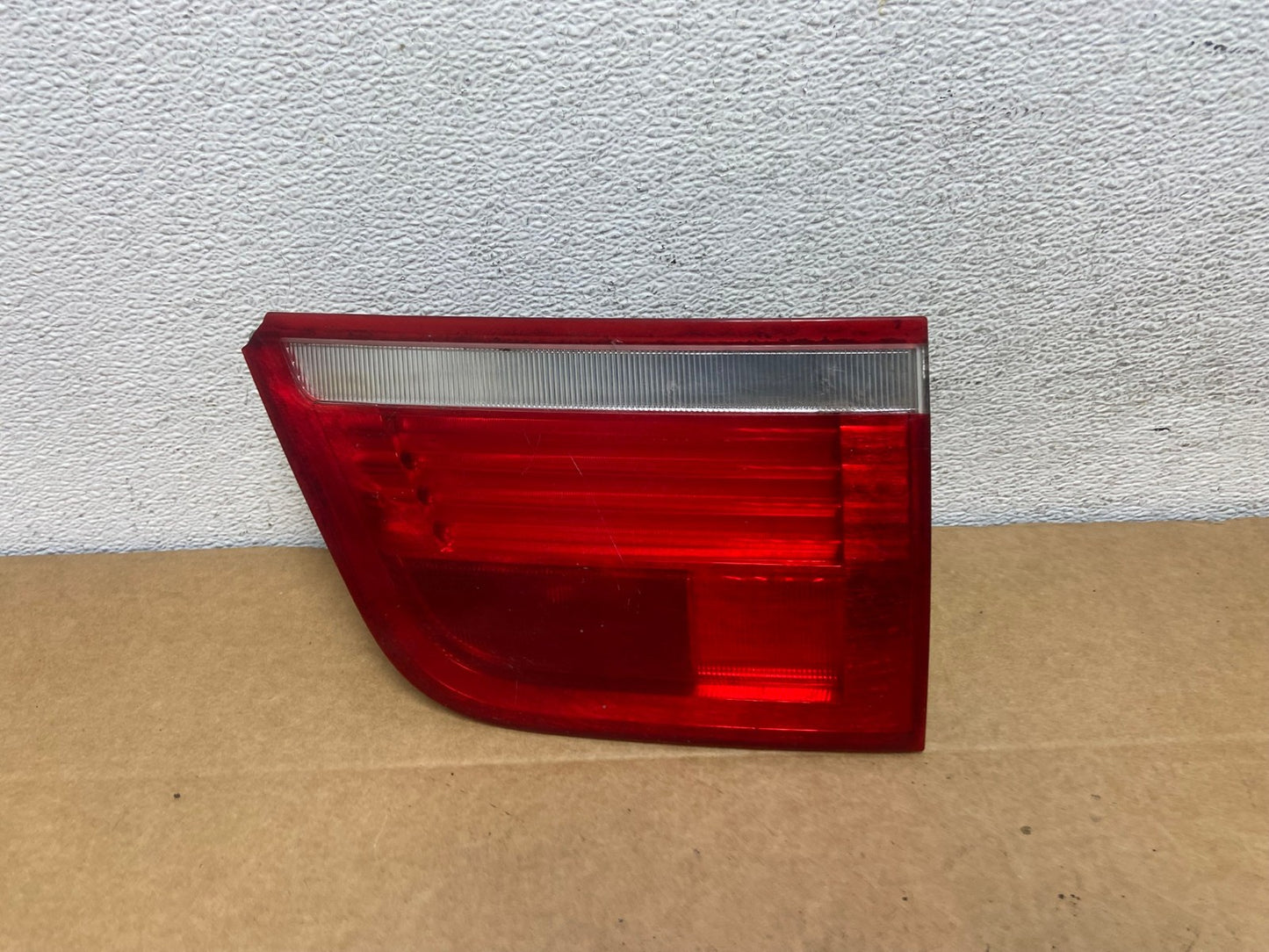 2007 to 2010 Bmw X5 E70 Right Passenger Rh Side Inner Tail Light AD5306 LK0