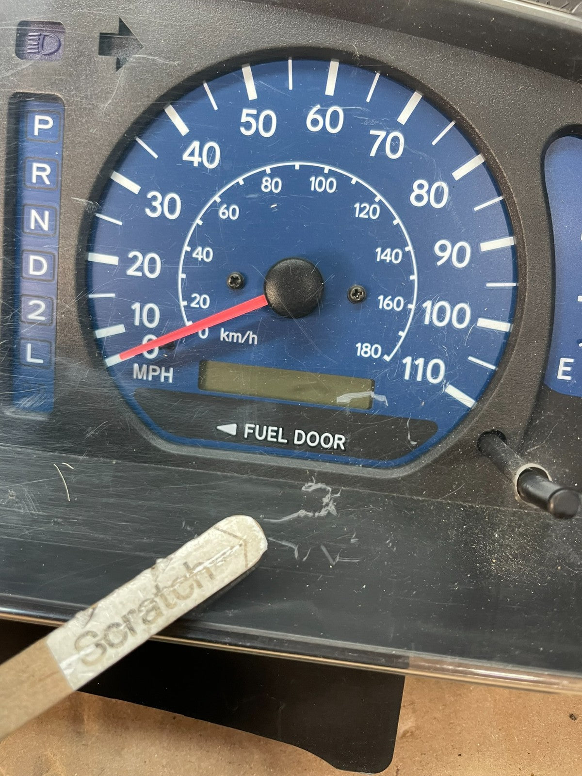 2001 2003 Toyota Sienna Speedometer Cluster Gauge AE3324 DG5