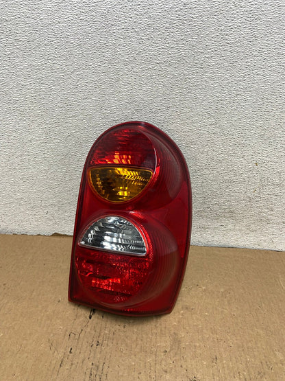 2002 2003 2004 Jeep Liberty Right Passenger Rh Side Tail Light AG2093 LK0
