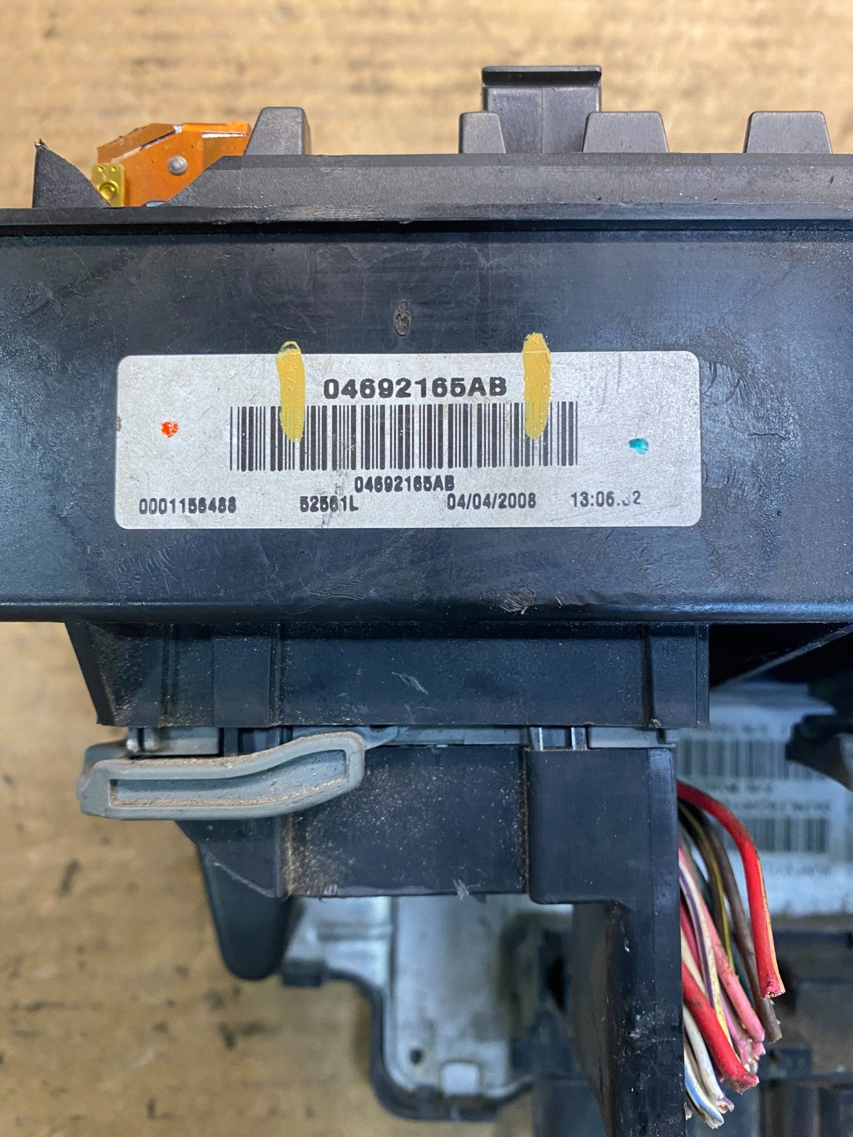 2008 Jeep Grand Cherokee Fuse Box Relay BCM Module Panel 04692165ab AA0957 DG6