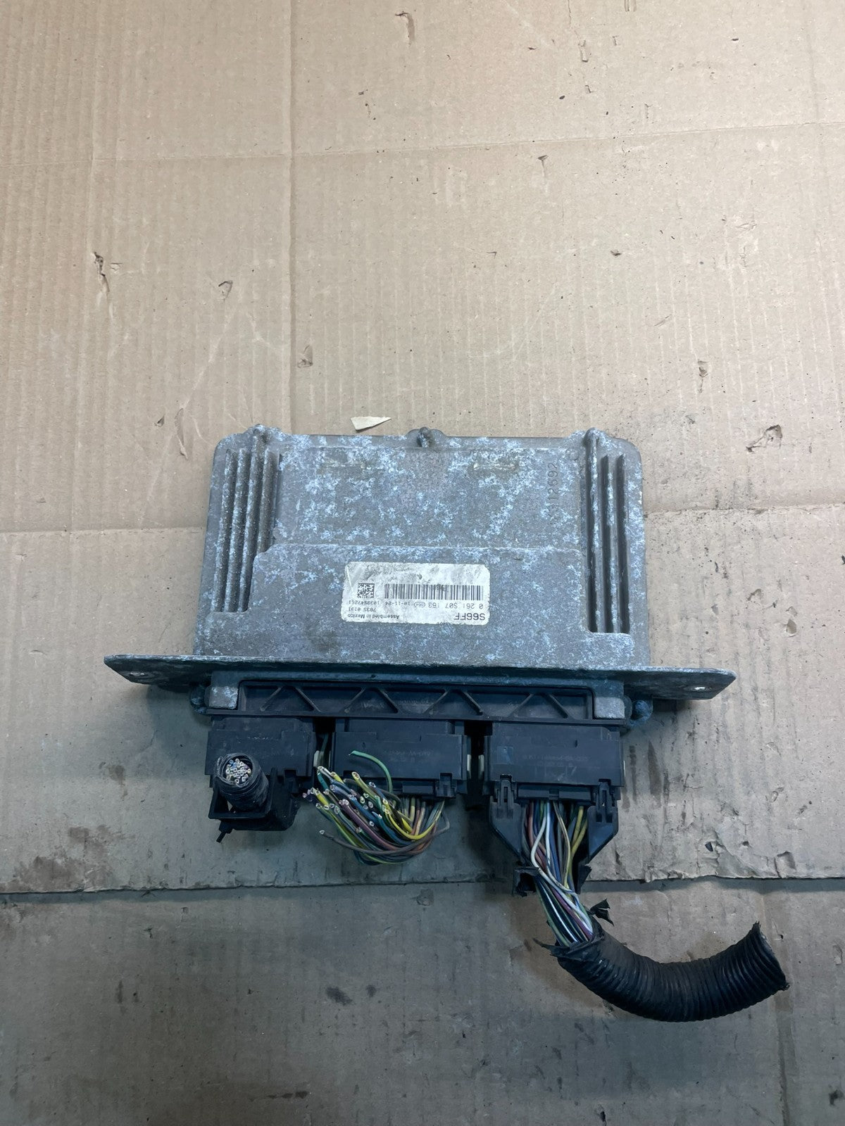2011 2012 Ford Van E150 E250 5.4L Engine Control Module Unit ECU X8419 DG2