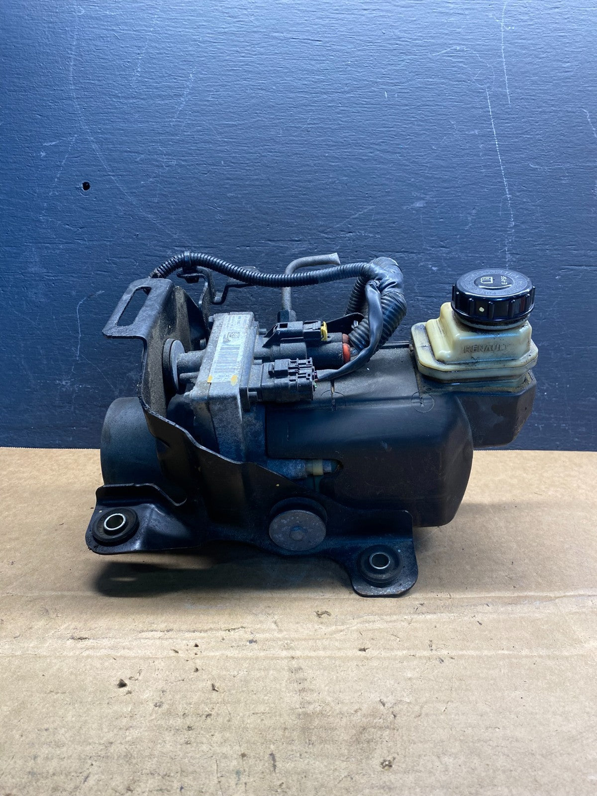 2013 -2016 Nissan Pathfinder Electric Hydraulic Power Steering Pump ad7385 DG1