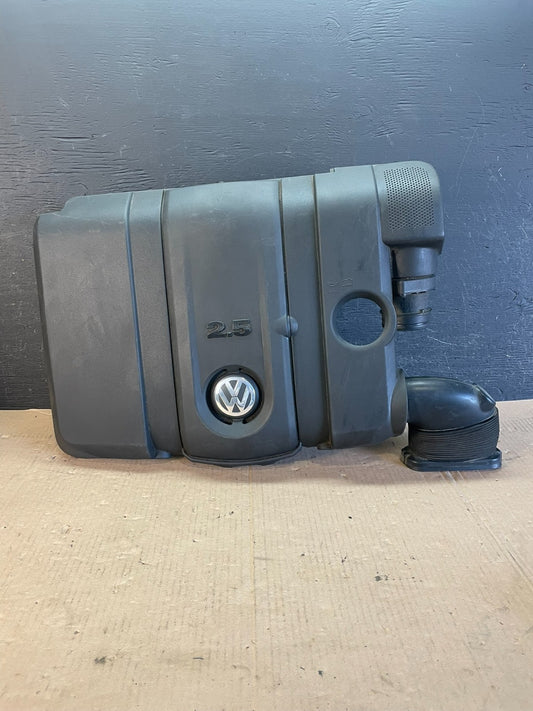 2005-2008 Volkswagen Jetta Beetle 2.5L Passat Engine Cover 07k129601G AD8543 DG0