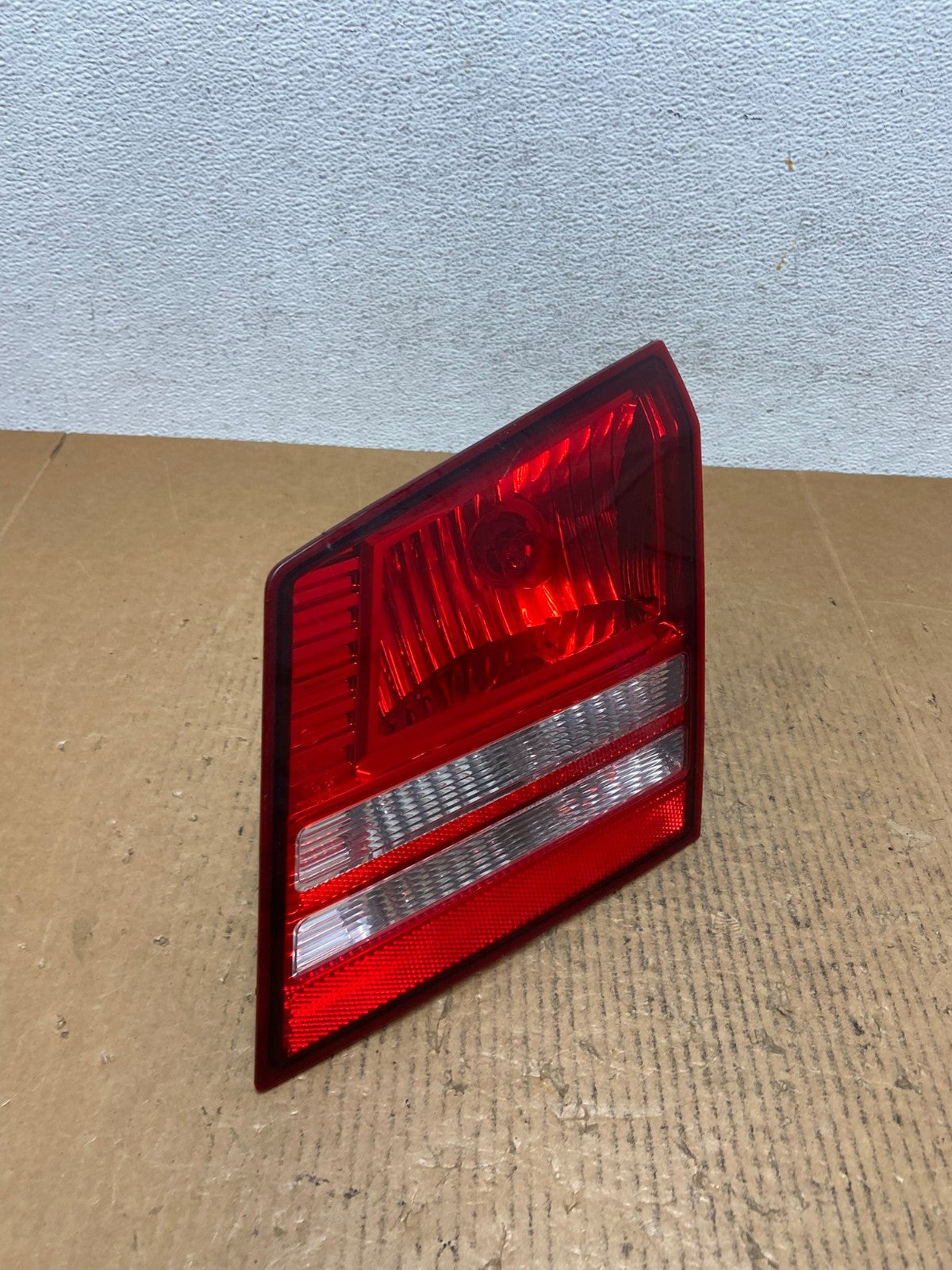 2009 2010 2011 Dodge Journey Right Passenger Rh Tail Light Inner AE1403 LK2