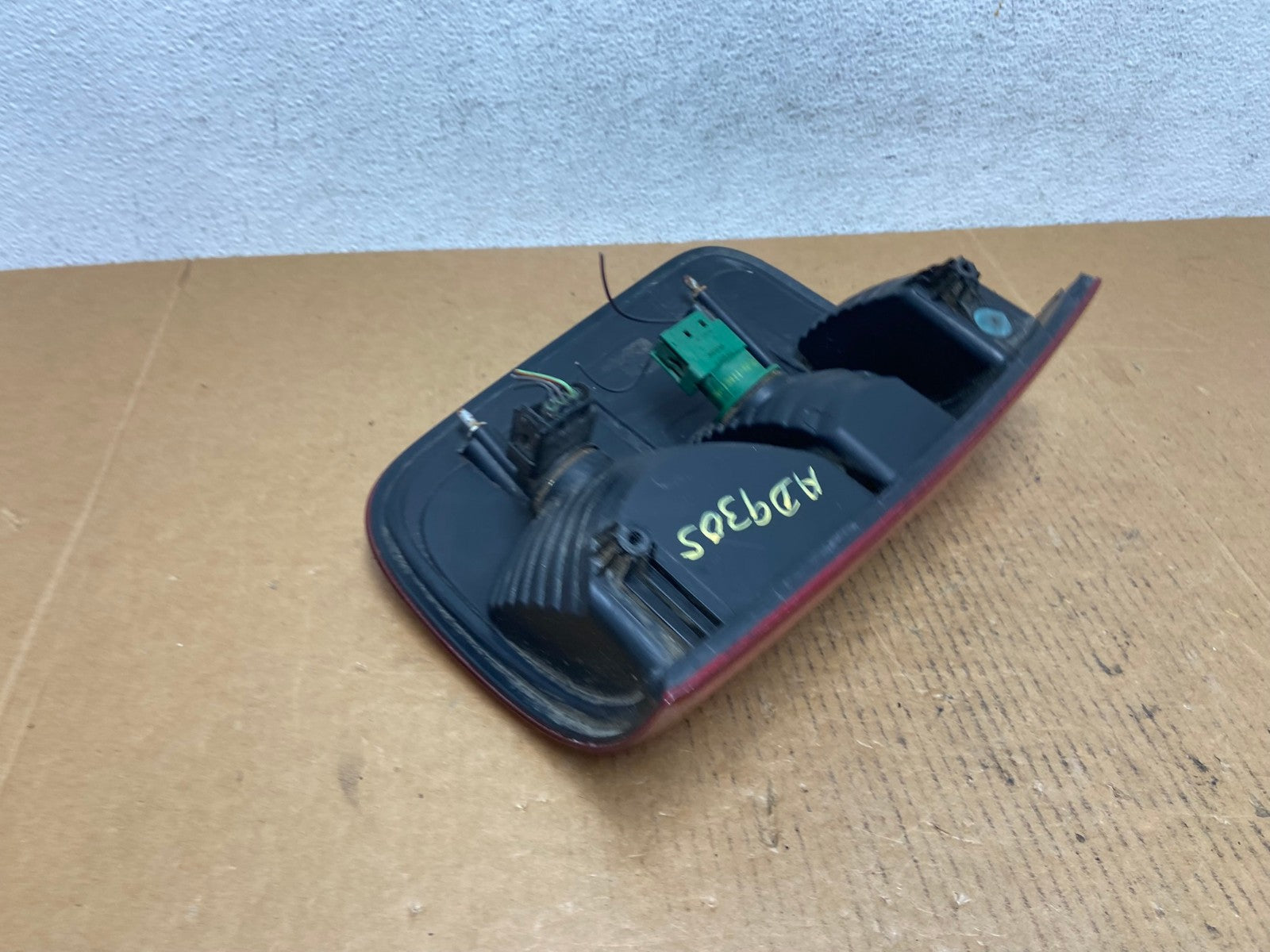2004 to 2008 Ford F150 F-150 Left Driver LH Side Tail Light AD9305 LK4
