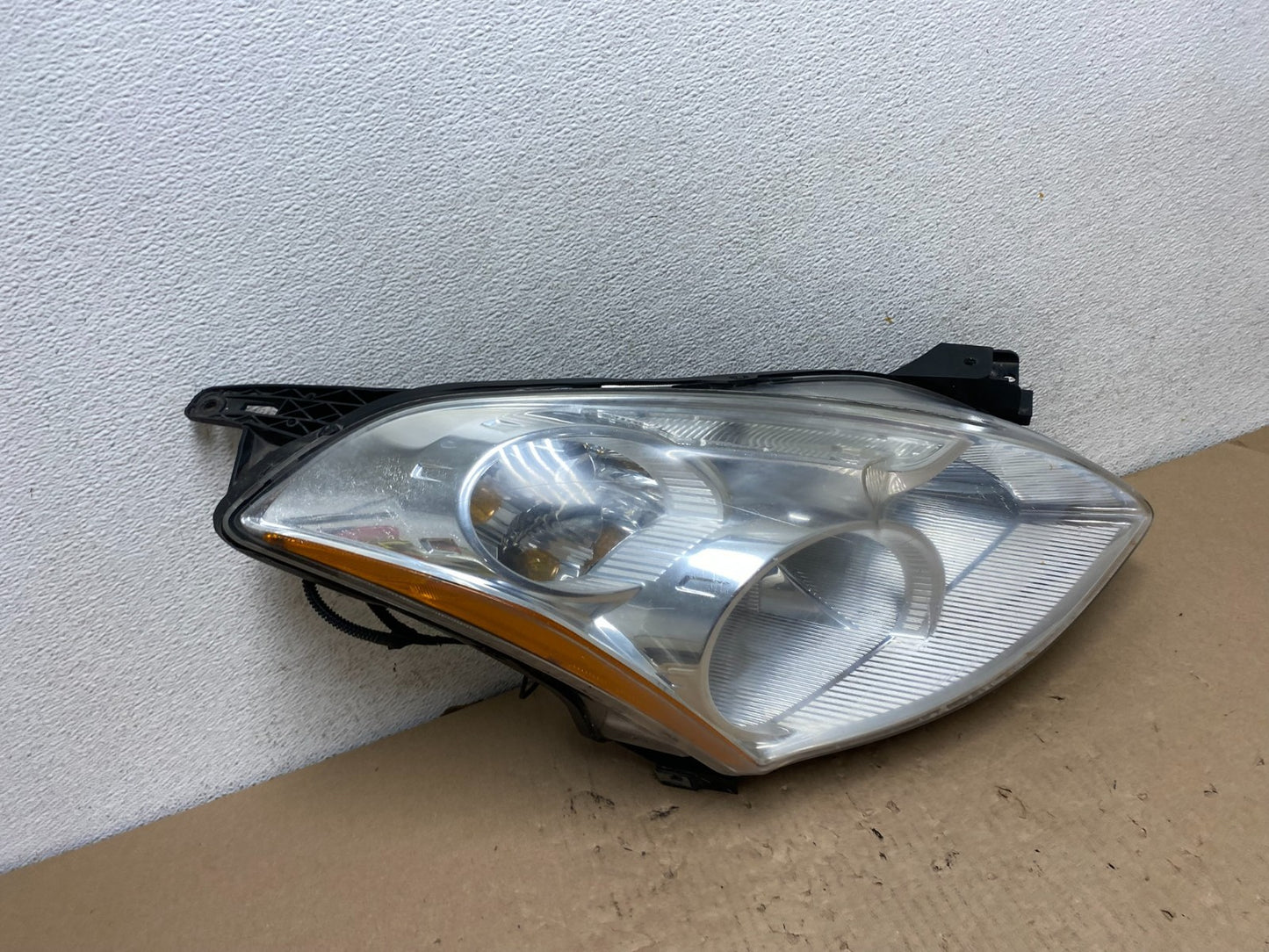 Sedan 2010 2011 2012 Nissan Altima Headlight Right Passenger Rh AG6753 DW2