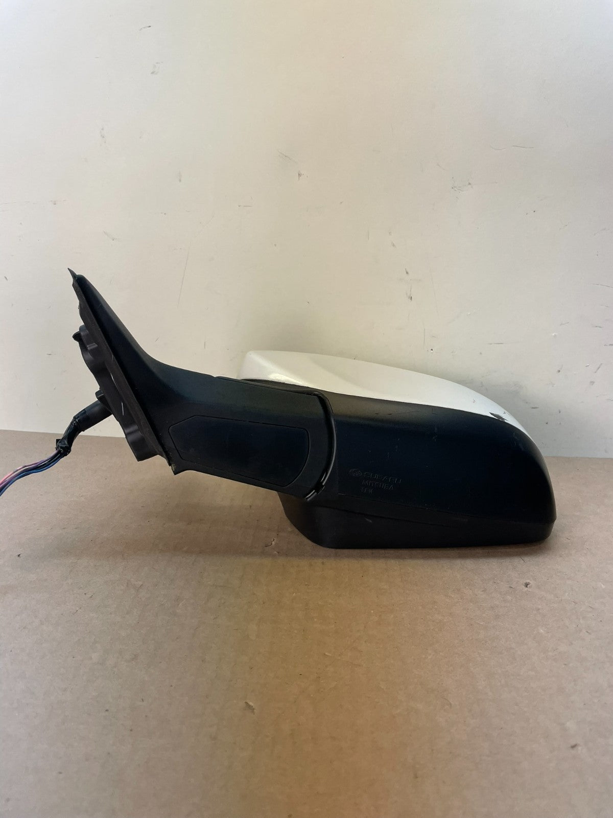 2011-2014 Subaru Legacy Outback Left Driver Side Door Mirror AI0817 DG3