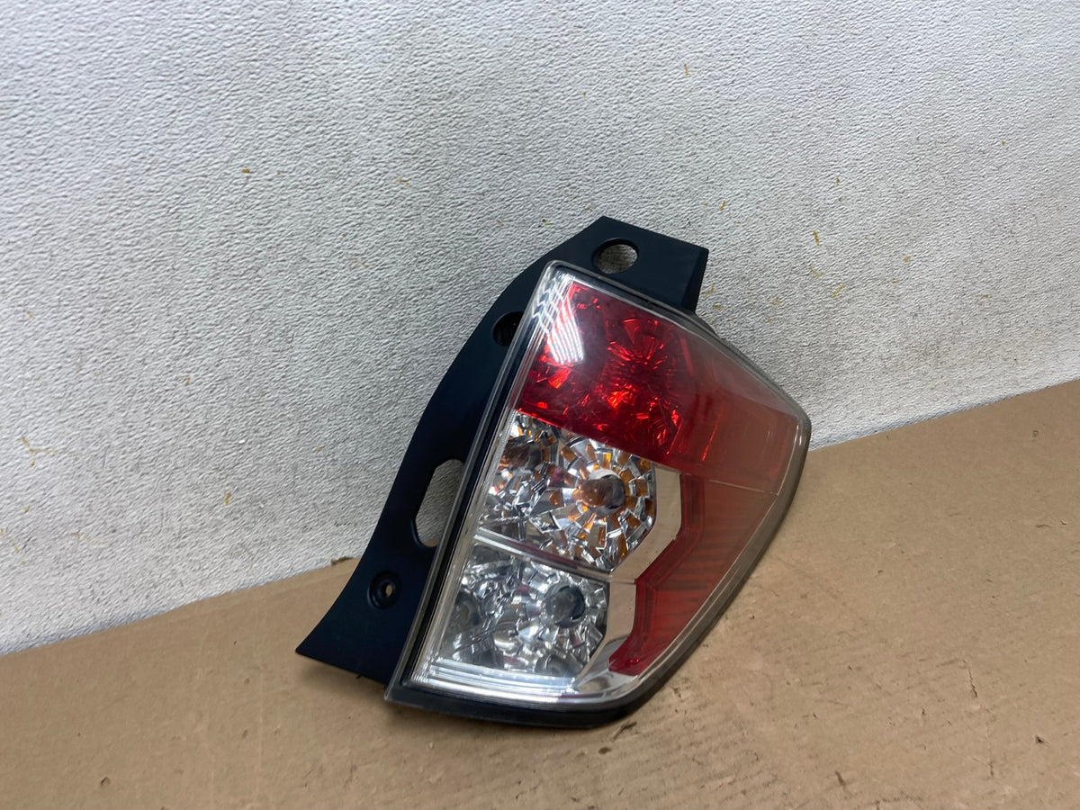 2009-2013 Subaru Forester Right Passenger Rh Side Tail Light AH9489 LK2