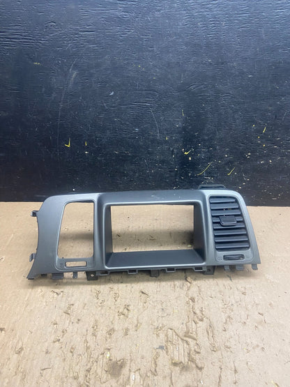 2009-2014 Nissan Murano Radio Center Console Display Bezel Air Vent T8999 DG0