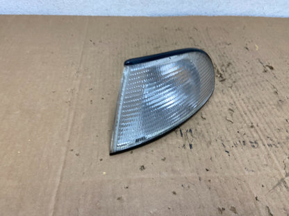 1994 to 1998 Audi A4 Left Driver LH Side Turn Signal ad2406 DG2