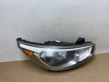 2015 to 2017 Hyundai Accent Right Passenger RH Halogen Headlight AJ2325 DW0