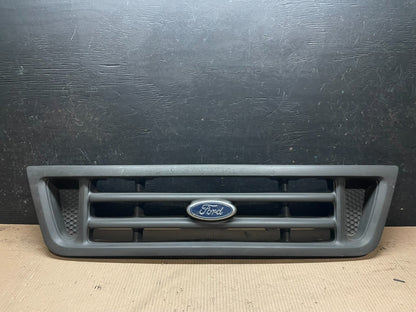 2003 to 2007 Ford Econoline E150 E250 E350 Front Grille Grille J3525 DG0