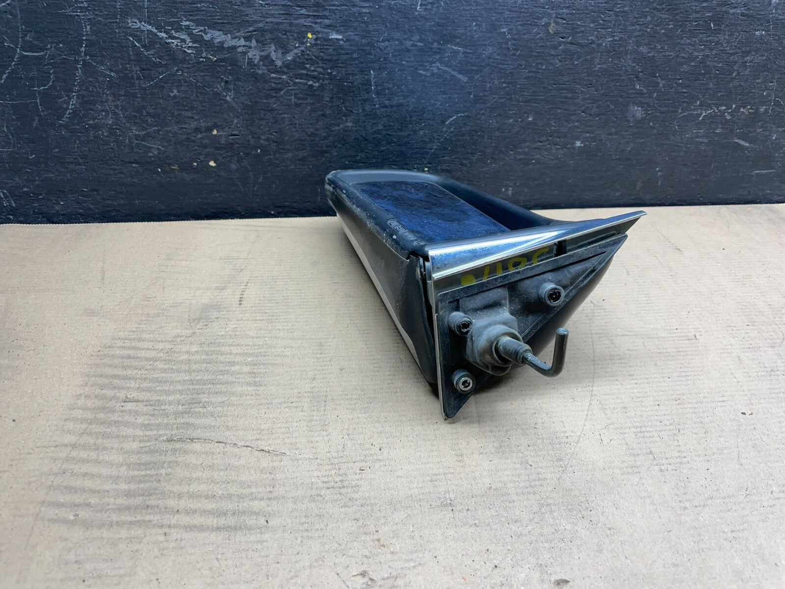 1971 to 1980 Mercedes W116 450 SE SEL Left Driver Lh Side Tail Light N6716 P4