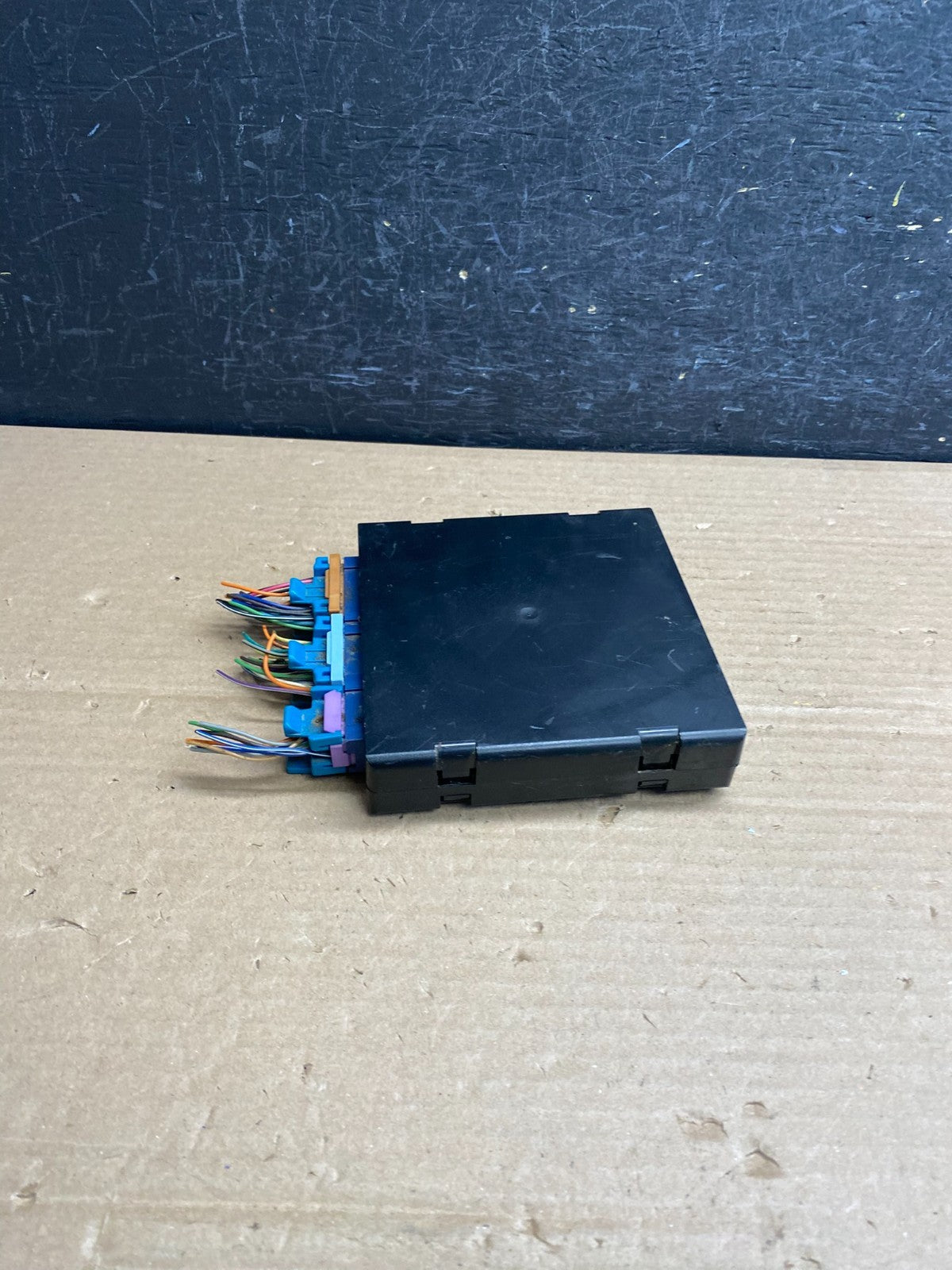 2002 Chevrolet Avalanche Silverado Body Control BCM Module AG0160 DG1