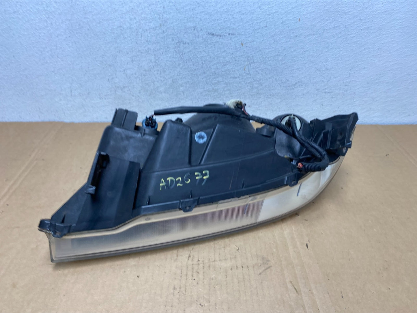 2001 to 2003 Acura MDX Passenger Right RH Headlight AD2677 DW6