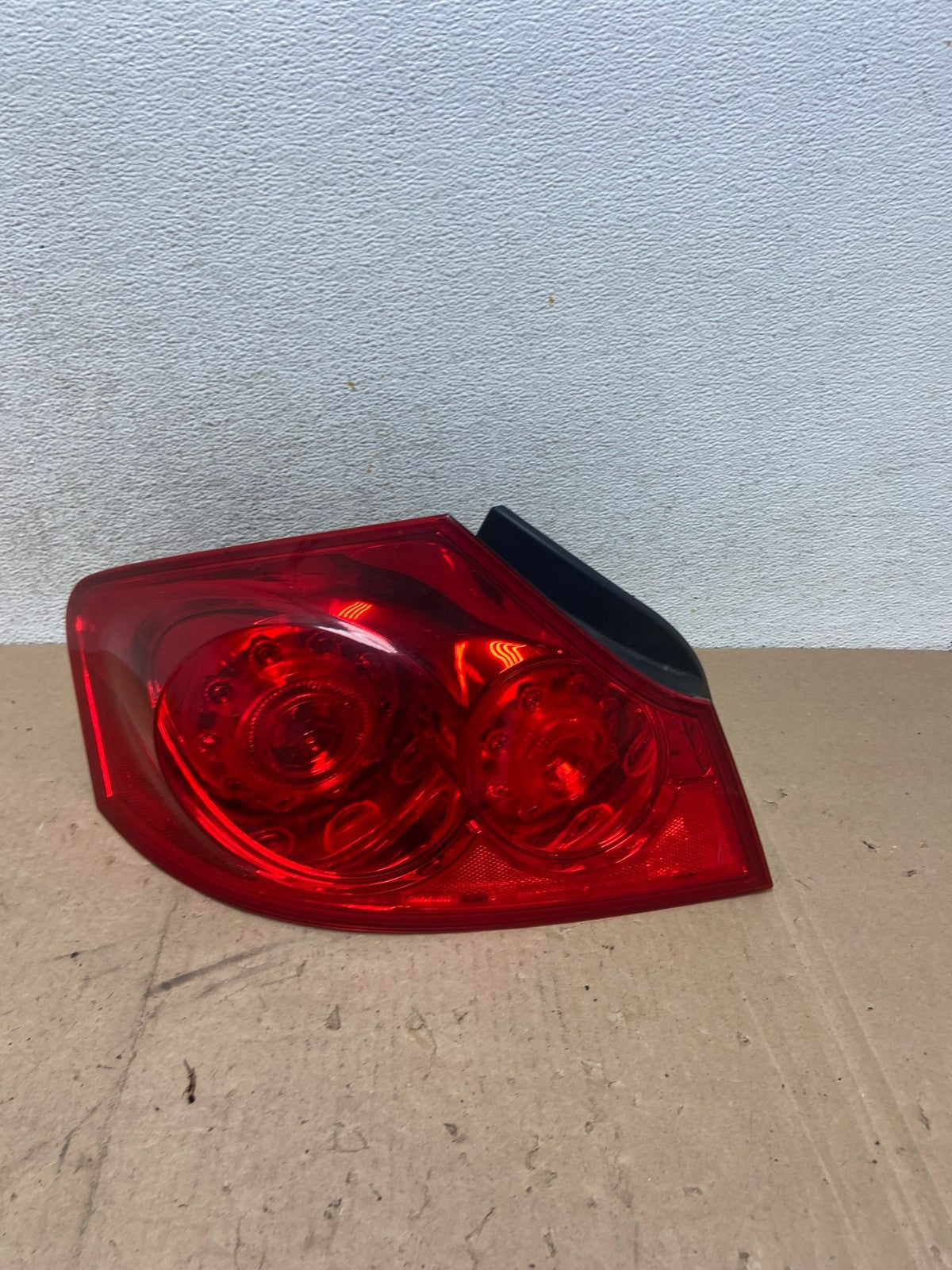 2007 to 2013 Infiniti G35 G37 Sedan Left Driver LH Side Tail Light AG4881 LK0