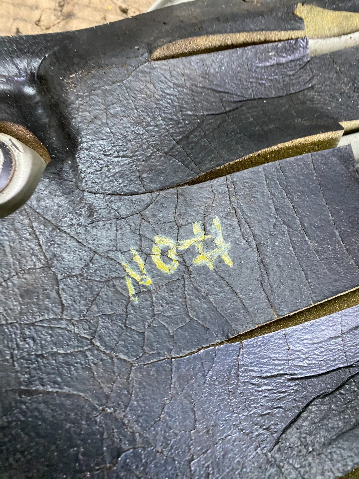 1999 to 2003 Oldsmobile Intrigue 3.5L V6 Engine Cover s5936 DG8
