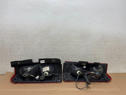 2006 to 2008 Hummer H3 Left+Right Side Tail Lights OEM AB0962 DW7