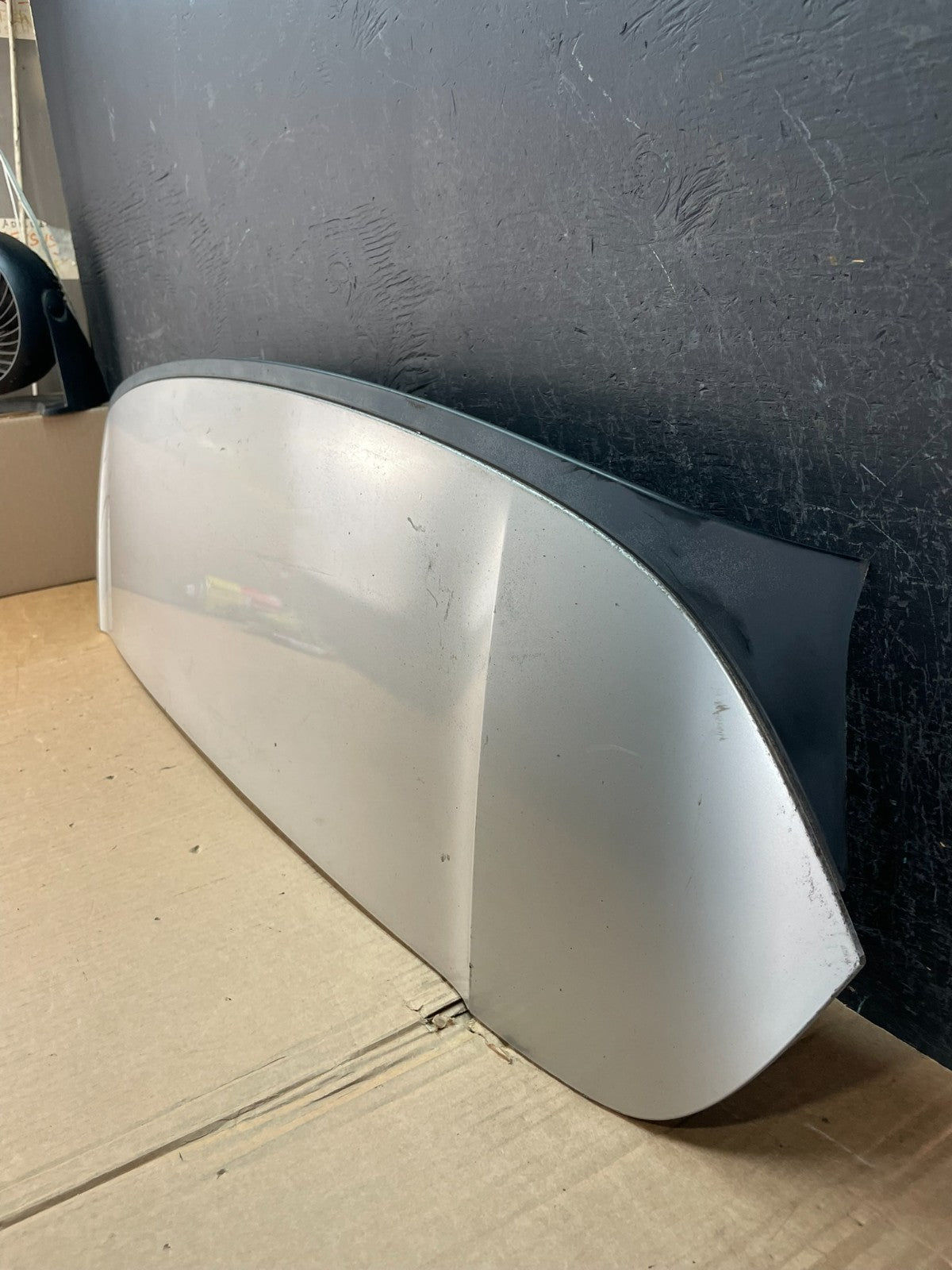 2007 to 2013 BMW X5 Trunk Hatch Spoiler 7157689 AE8439 DG1