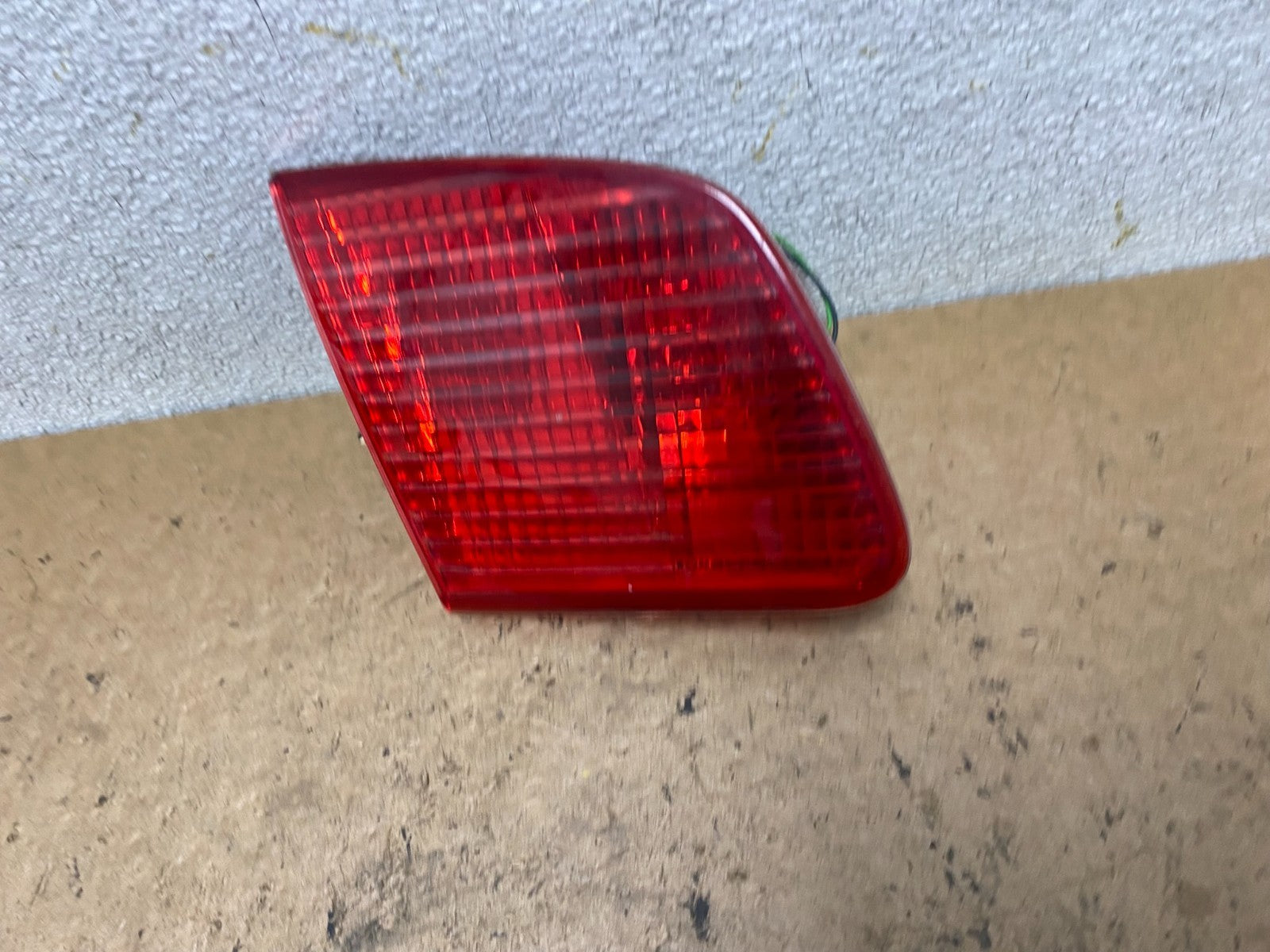 2006 to 2009 Saab 9-5 Left Driver LH Inner Tail Light T0546 DW1