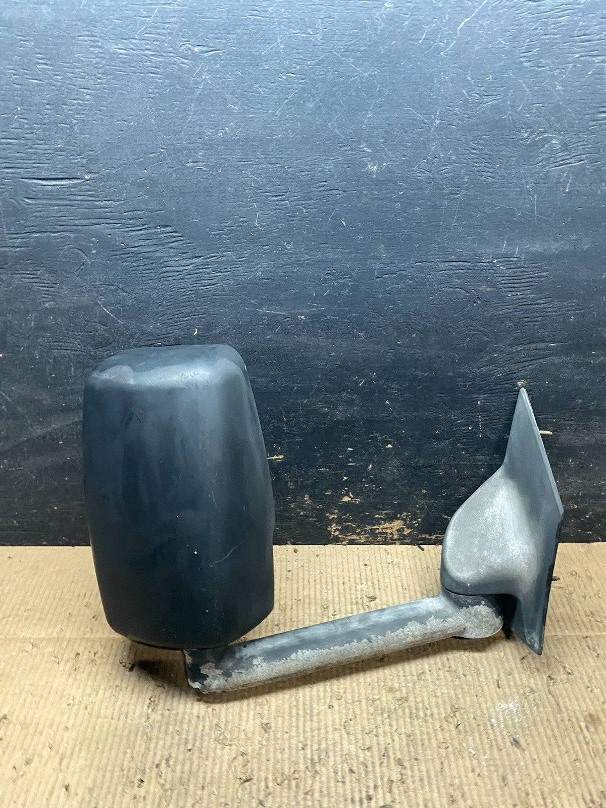 2003 to 2017 Chevrolet Express Savana Right Passenger Side View Mirror T9738 DG0