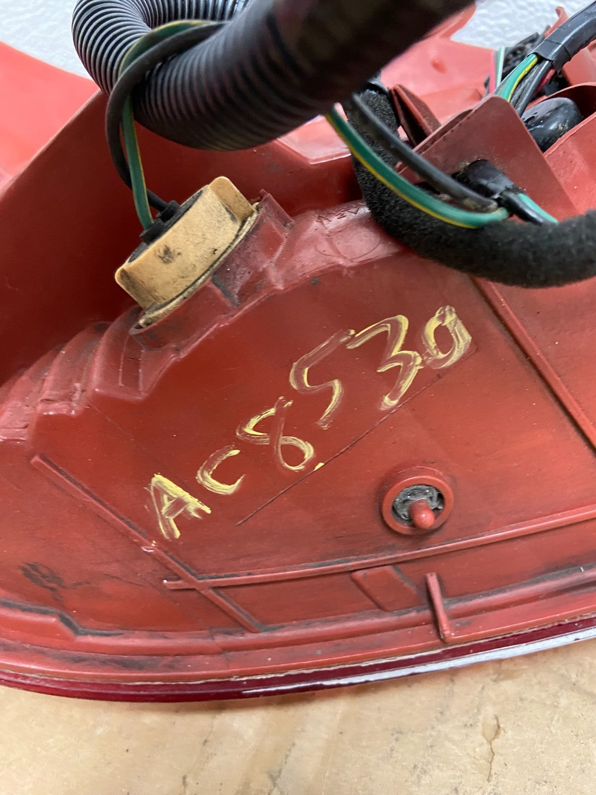 2005 2006 2007 2008 Acura RL Right Passenger Rh Side Tail Light AC8530 DW6