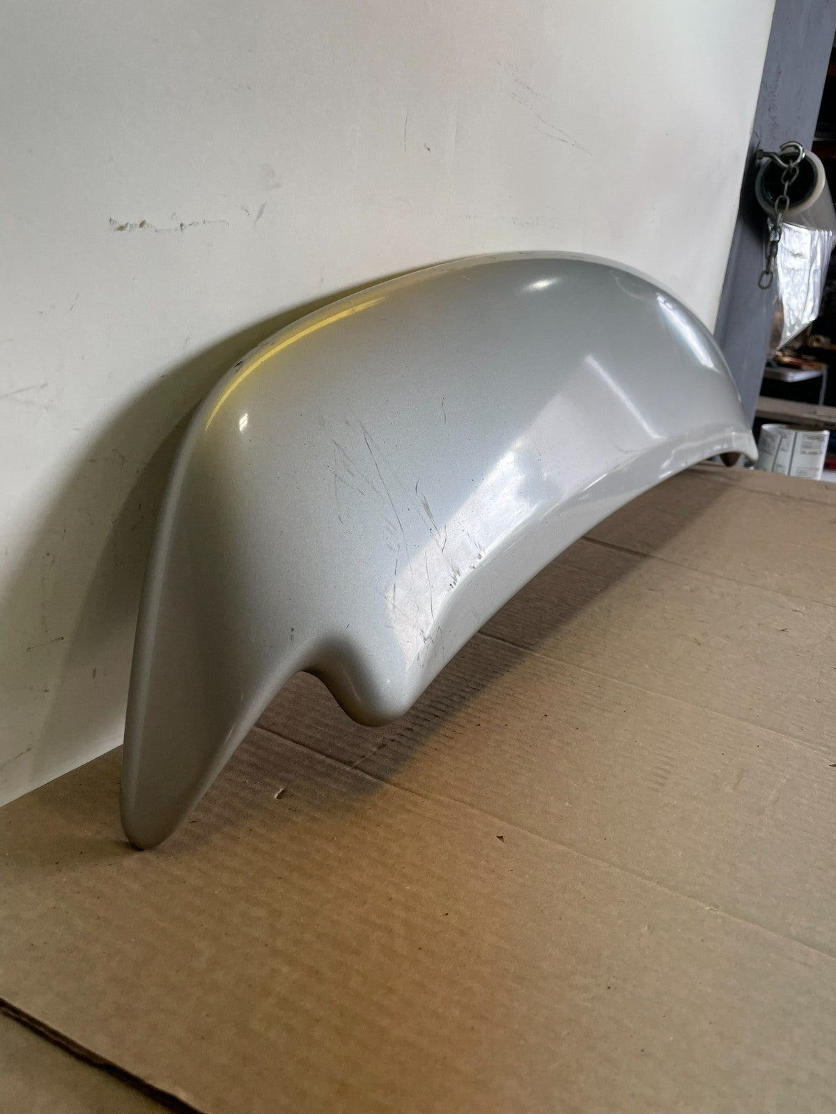 2004 to 2008 Toyota Sienna Rear Wing Spoiler AH6428 DG2