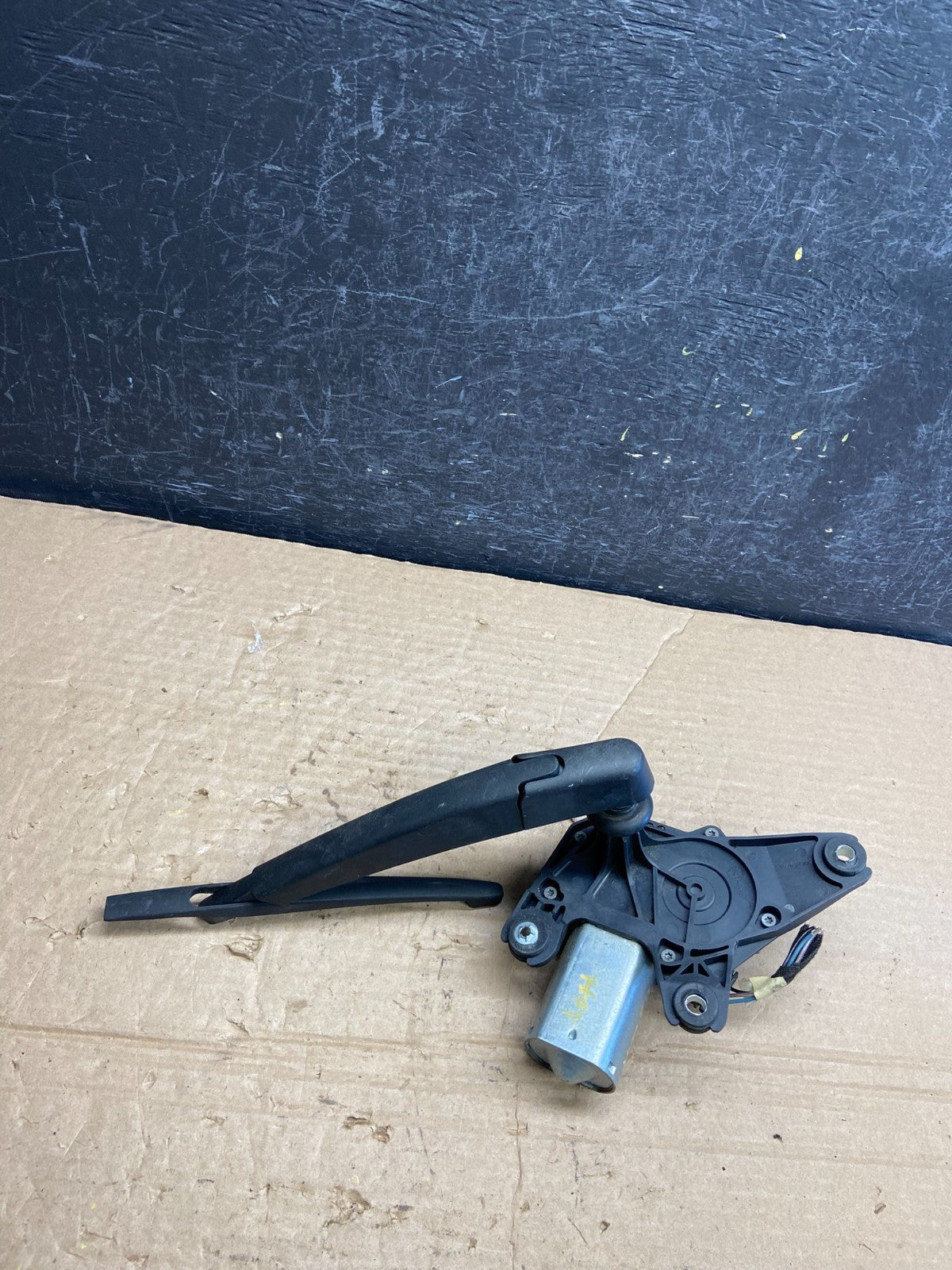2006 to 2012 Mercedes W251 R350 Rear Windshield Glass Wiper Motor AF22540
