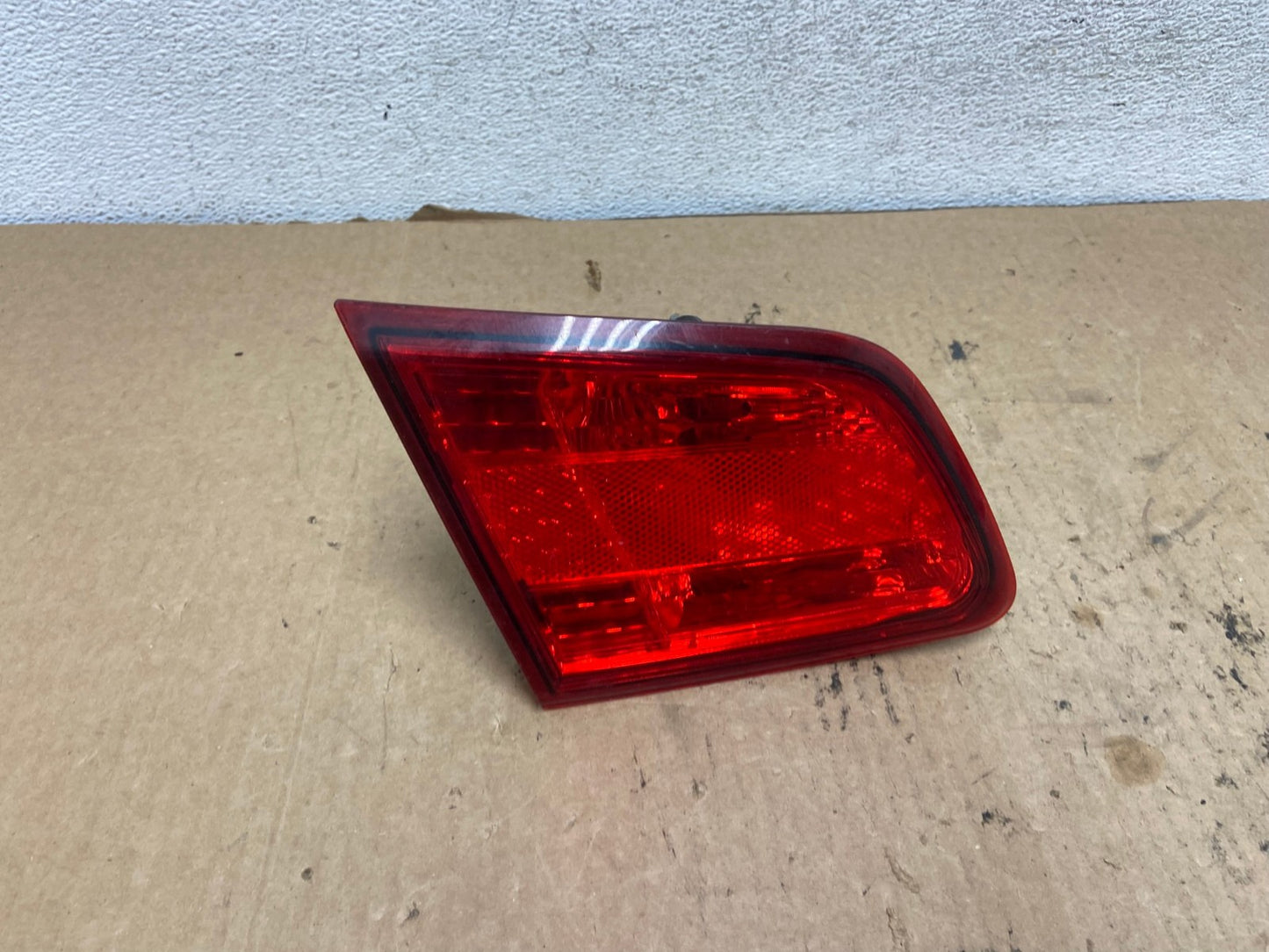 2010-2014 Subaru Legacy Left Driver Lh Side Tail Light Inner AG2396 LK0