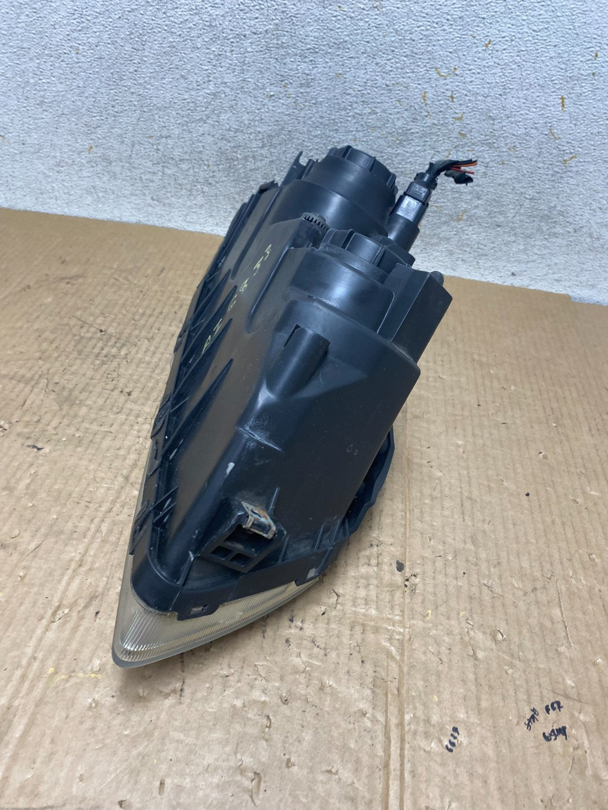 2006 to 2008 Hyundai Sonata Left Driver LH Side Headlight Halogen AI6833 DW6