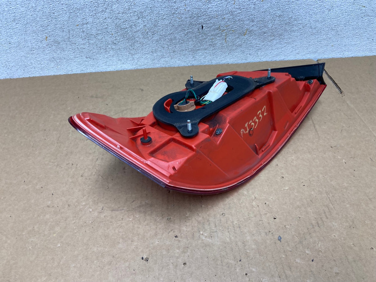 2007 to 2013 Infiniti G35 G37 Sedan Right Passenger Rh Tail Light AI3332 LK5