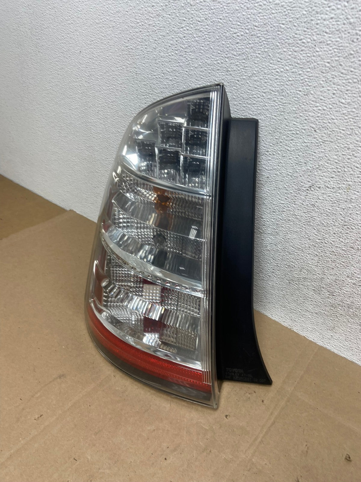 2006 2007 2008 2009 Toyota Prius Tail Light Left Driver LH AE4960 LK1