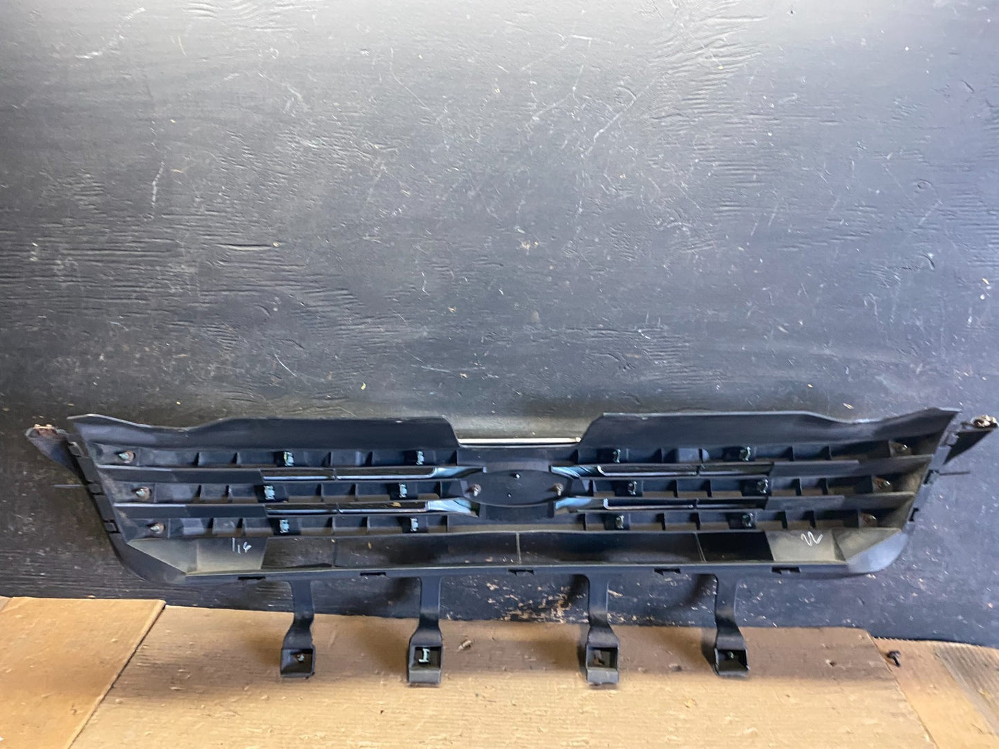 2006-2009 Ford Fusion Grill Grille With Emblem Upper Oem s3351 DG4