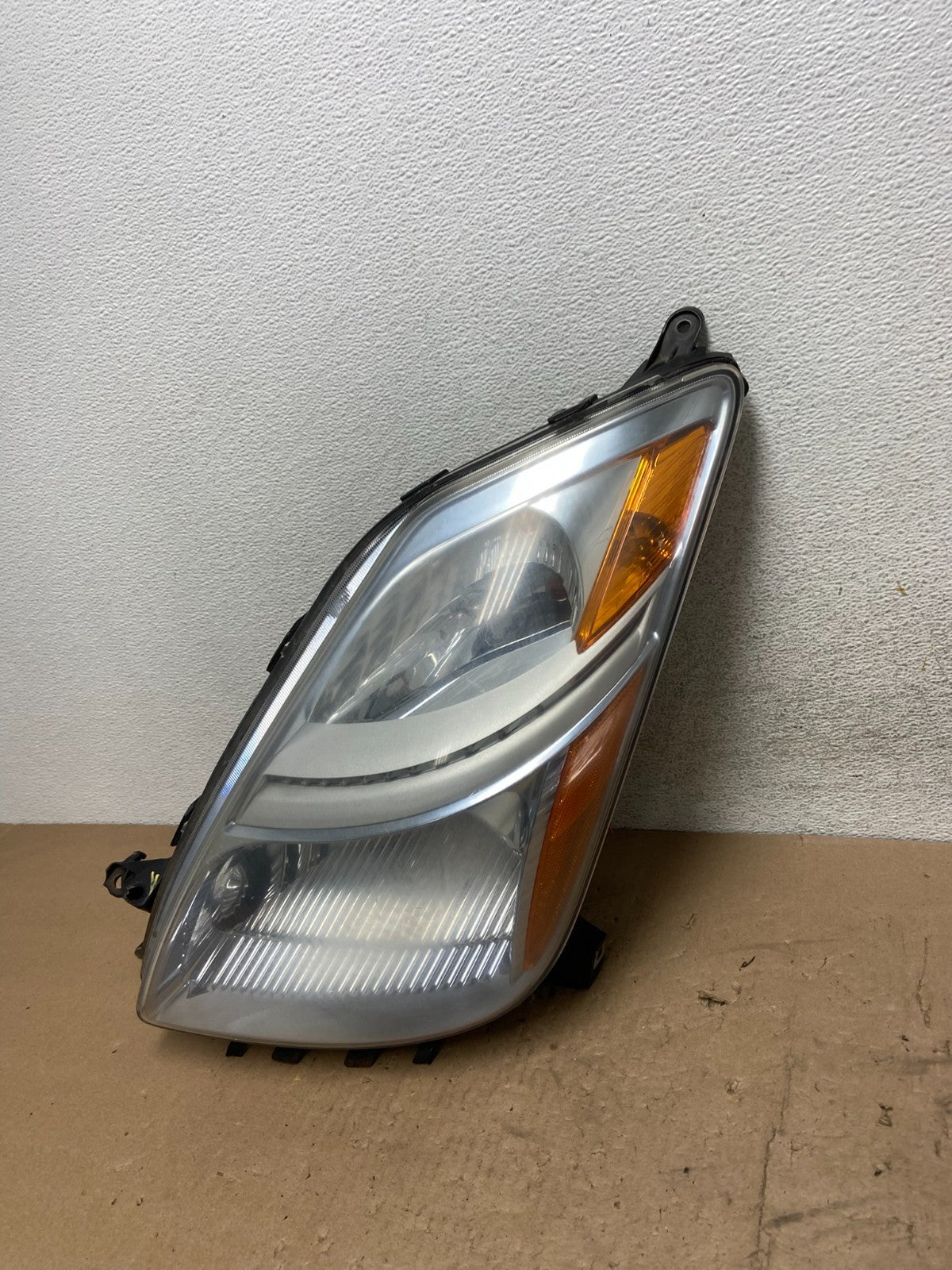 2006-2009 Toyota Prius Left Driver LH Side Blue Headlight Xenon Hid AG5640 DW1