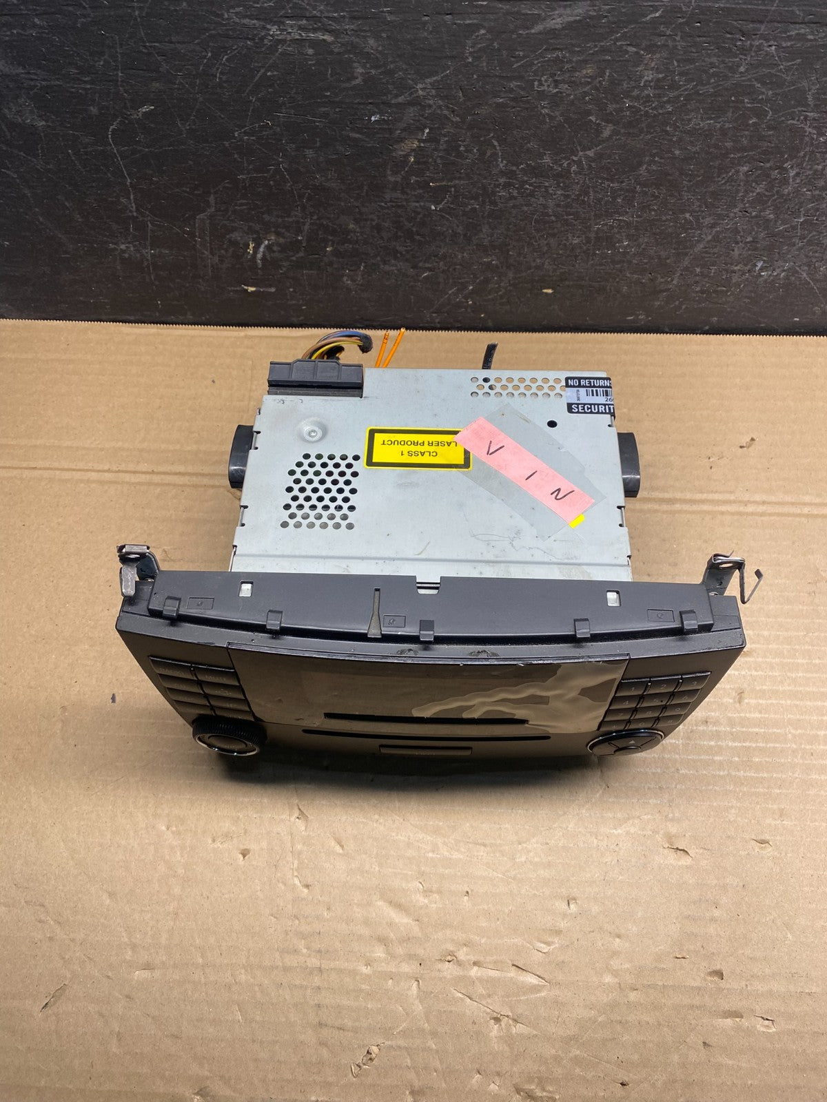 2005 2006 2007 Mercedes W203 C230 C240 Head Radio CD Player Stereo AD9518 DG3