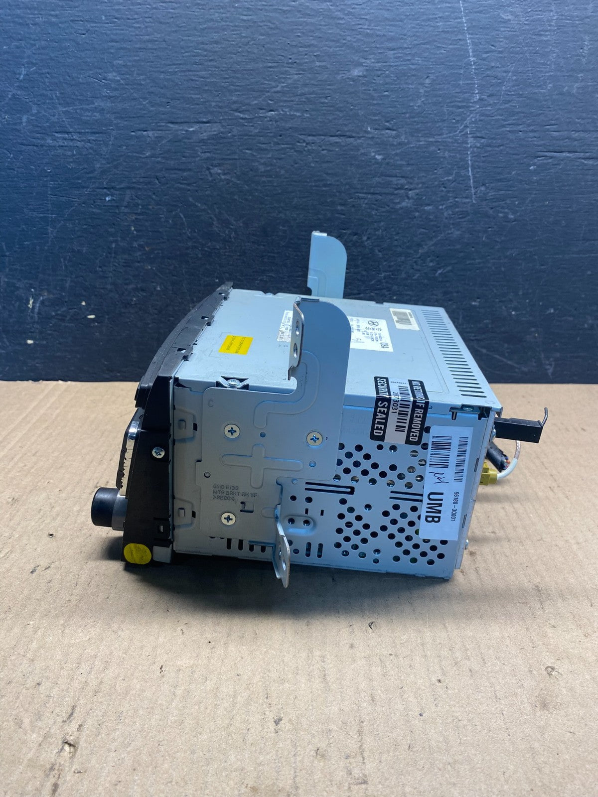 2011 to 2012 Hyundai Sonata Am Fm Cd Player Radio Receiver AE6376 DW1