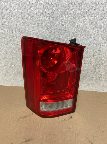 2009 to 2015 Honda Pilot Left Driver Lh Side Tail light AE6998 LK0