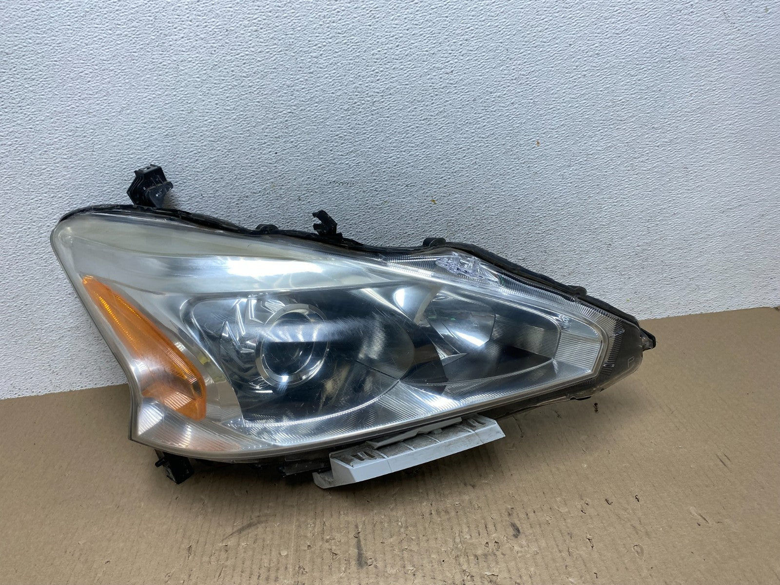 2013 2014 2015 Nissan Altima Right Passenger RH Halogen Headlight AE7069 DW0