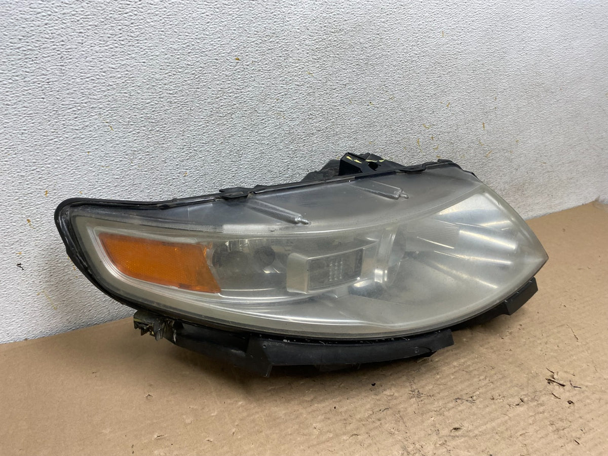 2009-2012 Lincoln Mks Right Passenger RH Side Xenon HID Headlight AI0993 DW2